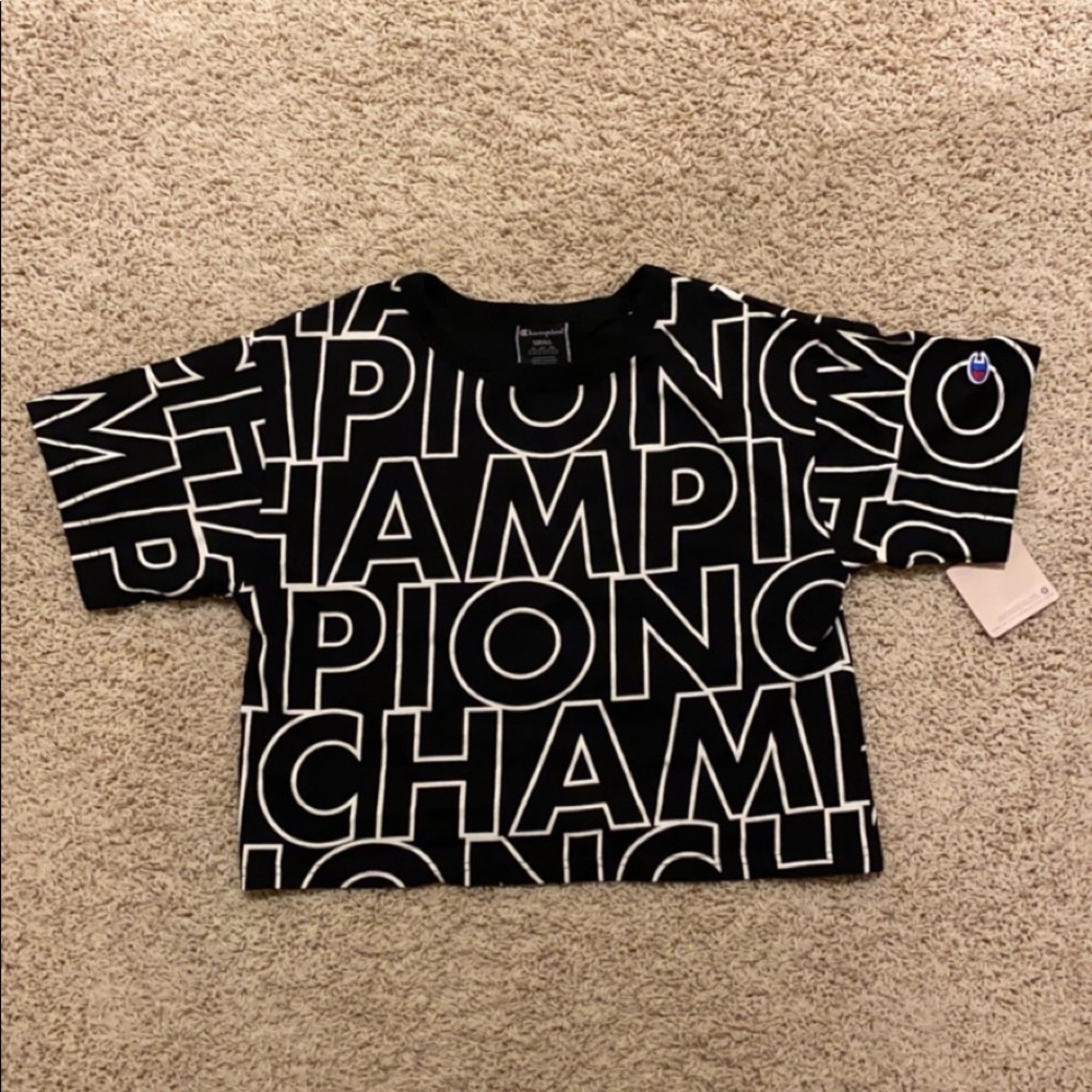 CHAMPION short sleeve tee💕